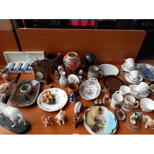 41 - Decorative household items - Lladro figurines, pottery, Windsor part tea set, large Royal Doulton 