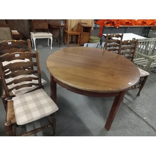 313 - Oak extending dining table and 4 oak chairs