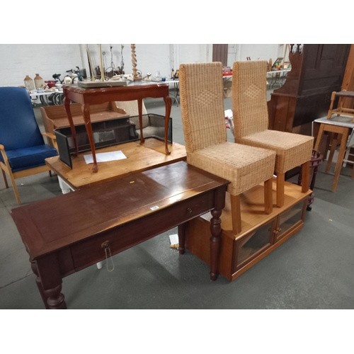 330 - 2 wicker dining chairs, mahogany desk, etc