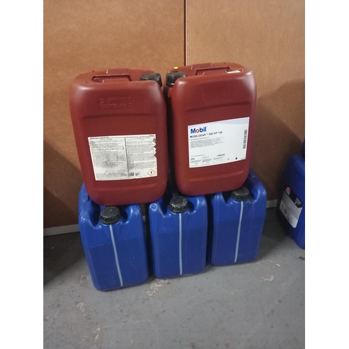 359 - 5 x 20L drums of Millers diesel oil and 2 x 20L drums of Mobile Gear oil