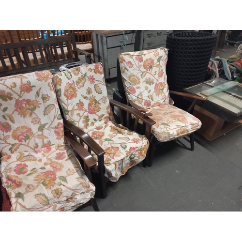 386 - 3 oak framed armchairs