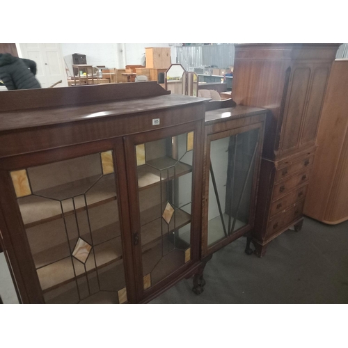 405 - 2 x mahogany display units and a mahogany tallboy, etc