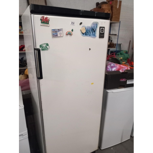 414 - A Scandinova fridge