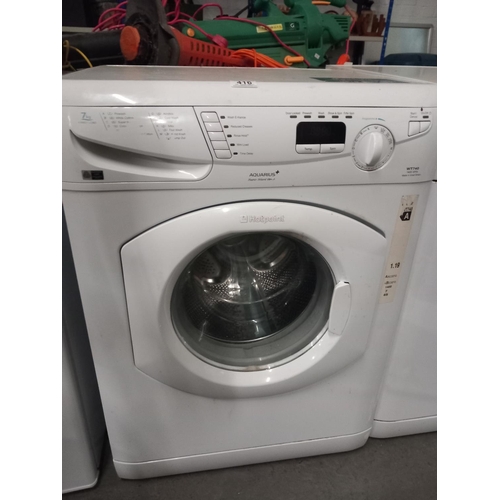 416 - A Hotpoint Aquarius washing machine