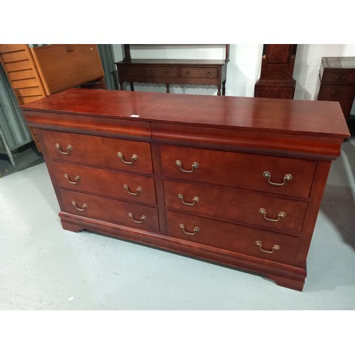 159 - A mahogany six drawer chest of drawers