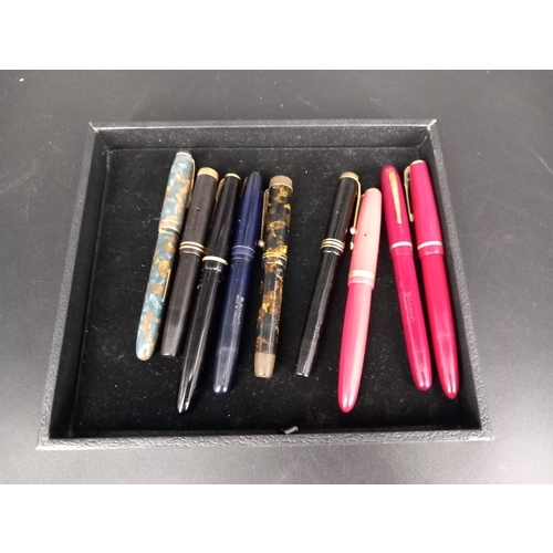 227 - Fountain pens - all with 14k nibs - 2 x Parker Senior Duofold, Watermans Champion 501, Parker Duofol... 