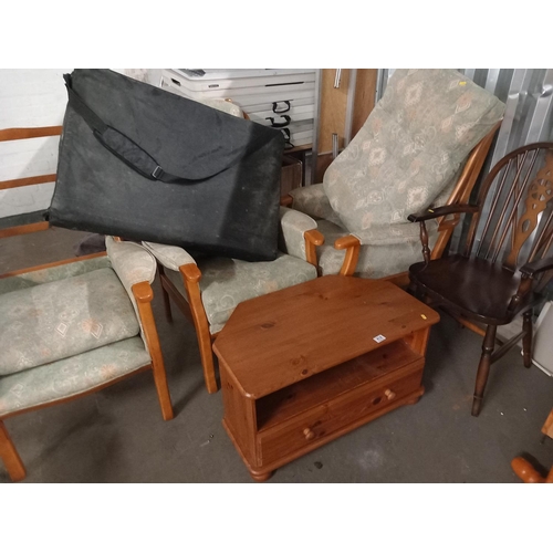 414 - oak wheel back chair, 3 pine framed armchairs and a pine TV stand etc