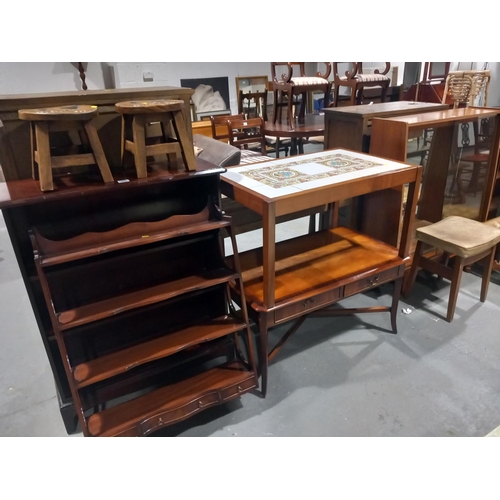 486 - Tile top coffee table, mahogany coffee table, wall hanging bookcase and a mahogany bookcase