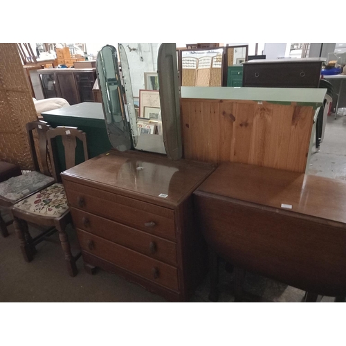 449 - A dressing table with mirrors, drop leaf dining table and two chairs