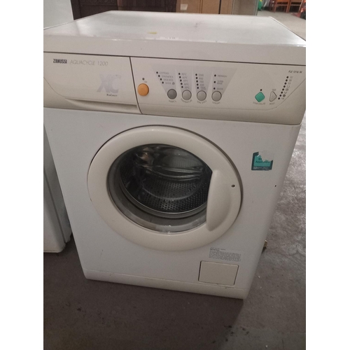 519 - A Zanussi Aquacycle 1200 XC washing machine