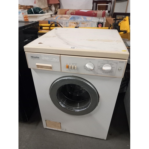 538 - A Miele hydromatic W698 washing machine