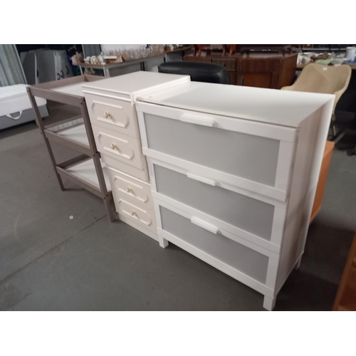 382 - A 3 draw chest of drawers, 2 x 2 drawer bedside cabinets and a baby changer unit