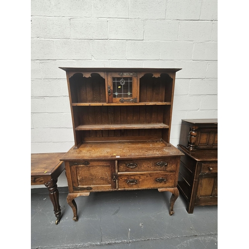 157 - An oak dresser