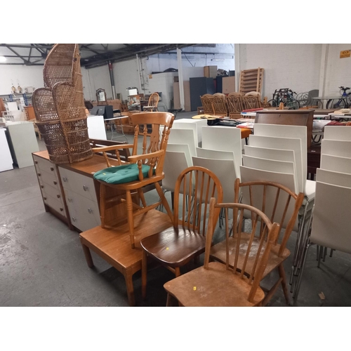 549 - Two sets of drawers, wicker chair, coffee table and three other dinig chairs