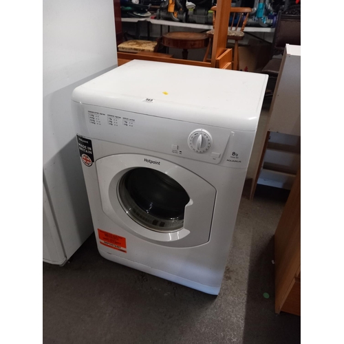 565 - A Hotpoint 8kg tumble dryer