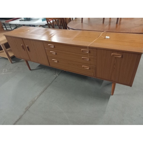 579 - A Schreiber sideboard