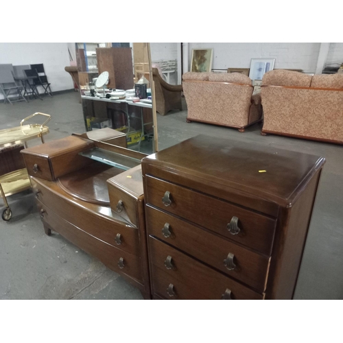 618 - A lebus chest of drawers and dressing table with mirror