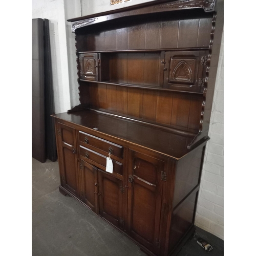 642 - Oak dresser