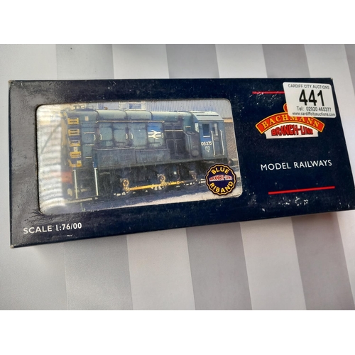 441 - Bachmann 32-111 OO Gauge BR Blue Class 08 08243 Hinged Door, in box