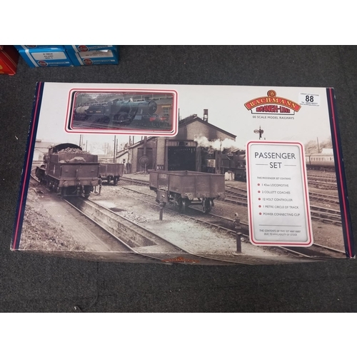 88 - A Bachmann 00 gauges passenger set - boxed (box has been repaired) locomotive, 2 coaches, controller... 