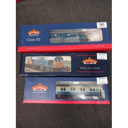 101 - Boxed Bachmann 31-677 Type AL5 Electric Blue E3056 BR Blue, boxed Bachmann 32-404 Class 25/3 Diesel ... 