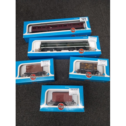 121 - Boxed Airfix 54101-9 A1A Class 31 Diesel Locomotive BR Green Livery, boxed Airfix 54256-8 Auto coach... 