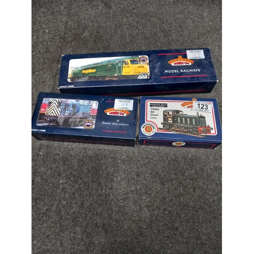 123 - Boxed Bachmann 32-750 Class 57/0 Diesel 57008 Freightliner Explorer, boxed Bachmann 32-107 08 Diesel... 