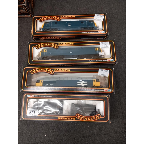 139 - A boxed Mainline 37063 Class 42 BB diesel hydraulic locmotive BR blue, a boxed Mainline 937044 class... 