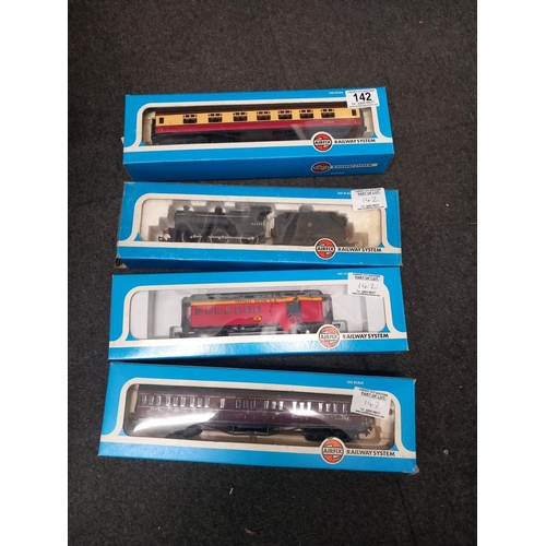 142 - a boxed Airfix 54123-9 4F fowler BR livery, a boxed Airfix 54051-5 HO scale wild west adventure expl... 