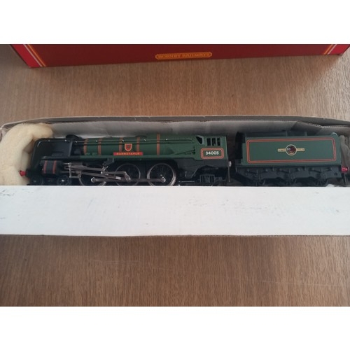 158 - A boxed Wrenn 00/HO gauge - 235 Steam locomotive 