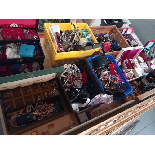 74 - A large quantity of jewellery and jewellery boxes