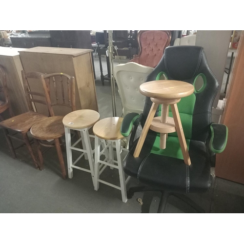 348 - 2 dining chairs, 2 bar stools, adjustable stool and a gaming chair