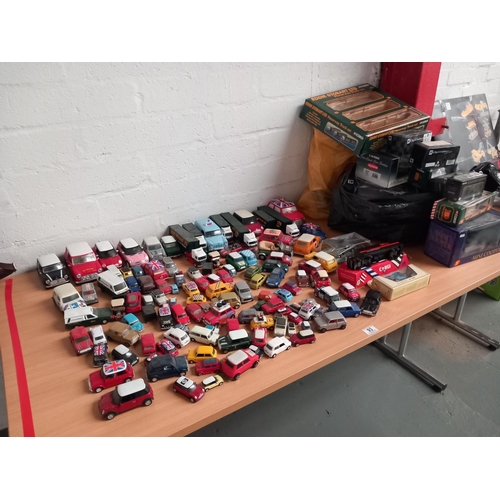 93 - Diecast model cars (unboxed however there are a quantity of empty boxes present)