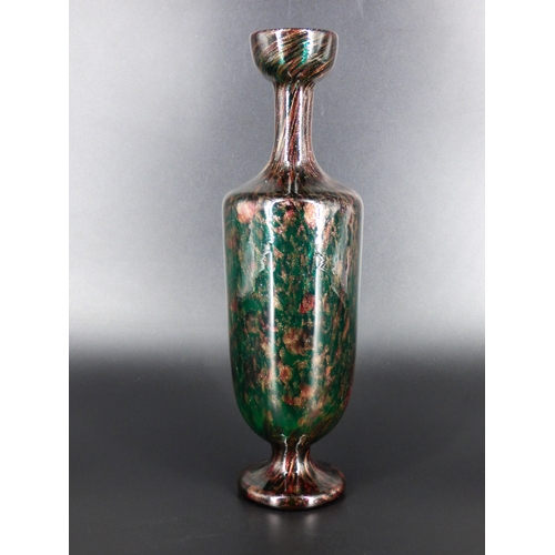 78 - Salviati, tall green glass vase with red spots and aventurine, Murano circa 1880.

Height 29cm.