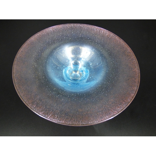 89 - Peter Tysoe studio art glass, flared vase, bowl and textured vase.

Engraved signature on bowl Peter... 