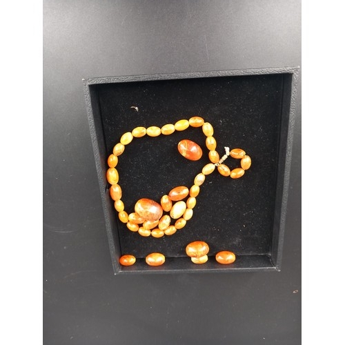 110 - Vintage butterscotch amber bakelite beads (55grams)