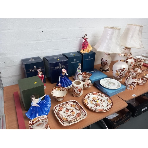 18 - Five boxed Royal Doulton figurines, two Aynsley plates and a selection of masons ironstone brown vel... 