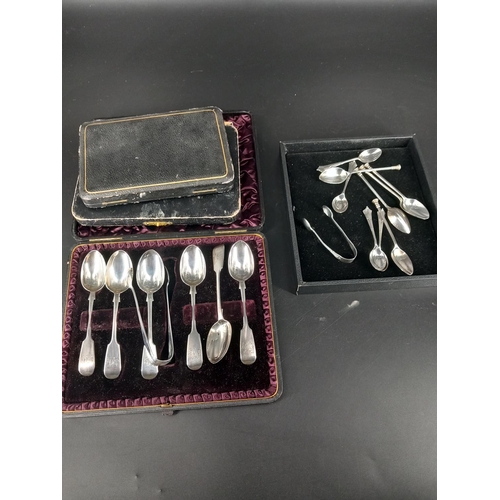 229 - A set of six hallmarked silver spoons - marks for Exeter - Josiah Willims and Co Mid 19th century (e... 