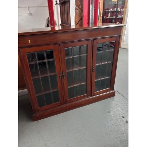 134 - A mahogany lead glazed display cabinet