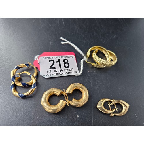 218 - Four pairs of 9k gold earrings (pierced ears) - combined weight 11.5 grams