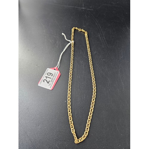 219 - An 18k gold heavy link chain, length 20 inches - weight 13.4 grams