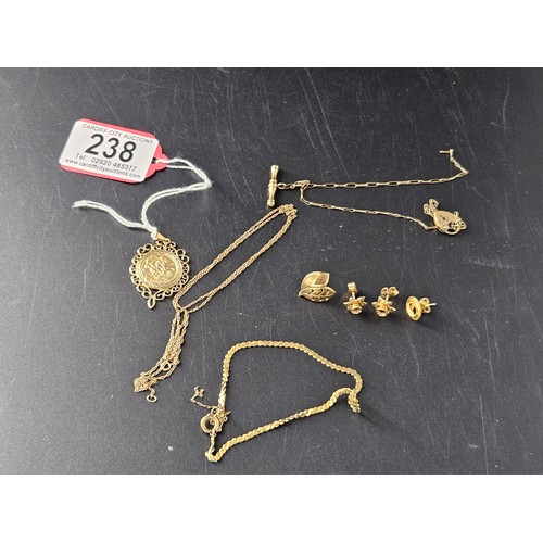 238 - 9k gold pendant, bracelet and scrap - total weight 12.7 grams