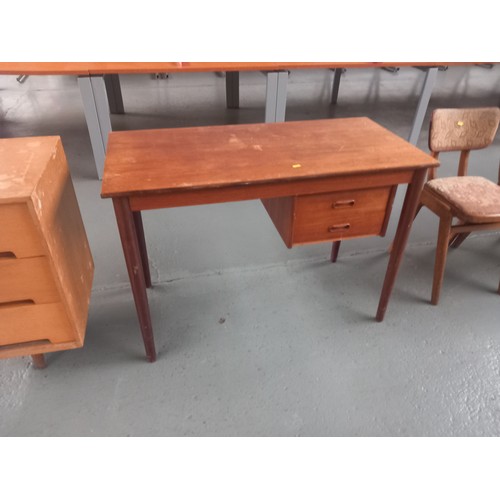 110 - A teak danish desk by VRMA Mobler Skive

Height 74cm
Width 105cm
Depth 52cm