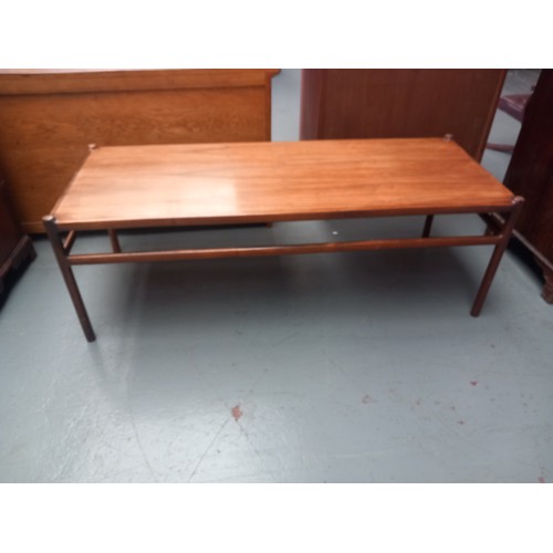 151 - A rosewood Danish Silkeborg coffee table

Height 56cm
Width 150cm
Depth 60cm