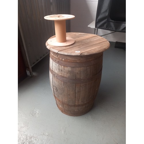 160 - An oak barrel