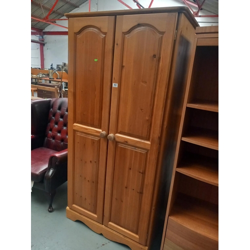 452 - A pine wardrobe

Height 180cm
Width 88cm
Depth 56cm