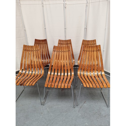 609 - A set of six mid-century modern Hans Brattrud chairs for Hove Möbler. This set of 