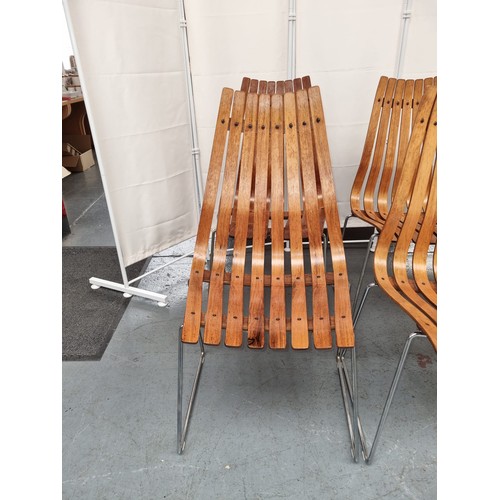 609 - A set of six mid-century modern Hans Brattrud chairs for Hove Möbler. This set of 