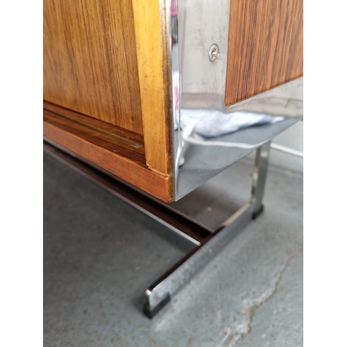 607 - A mid-century modern Richard Young for Merrow Associates chrome and rosewood credenza/sideboard - th... 