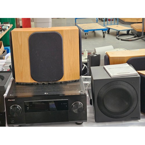 384 - Very good stereo equipment to include Monitor Audio GSFX Gold Signature speakers, Monitor Audio Silv... 